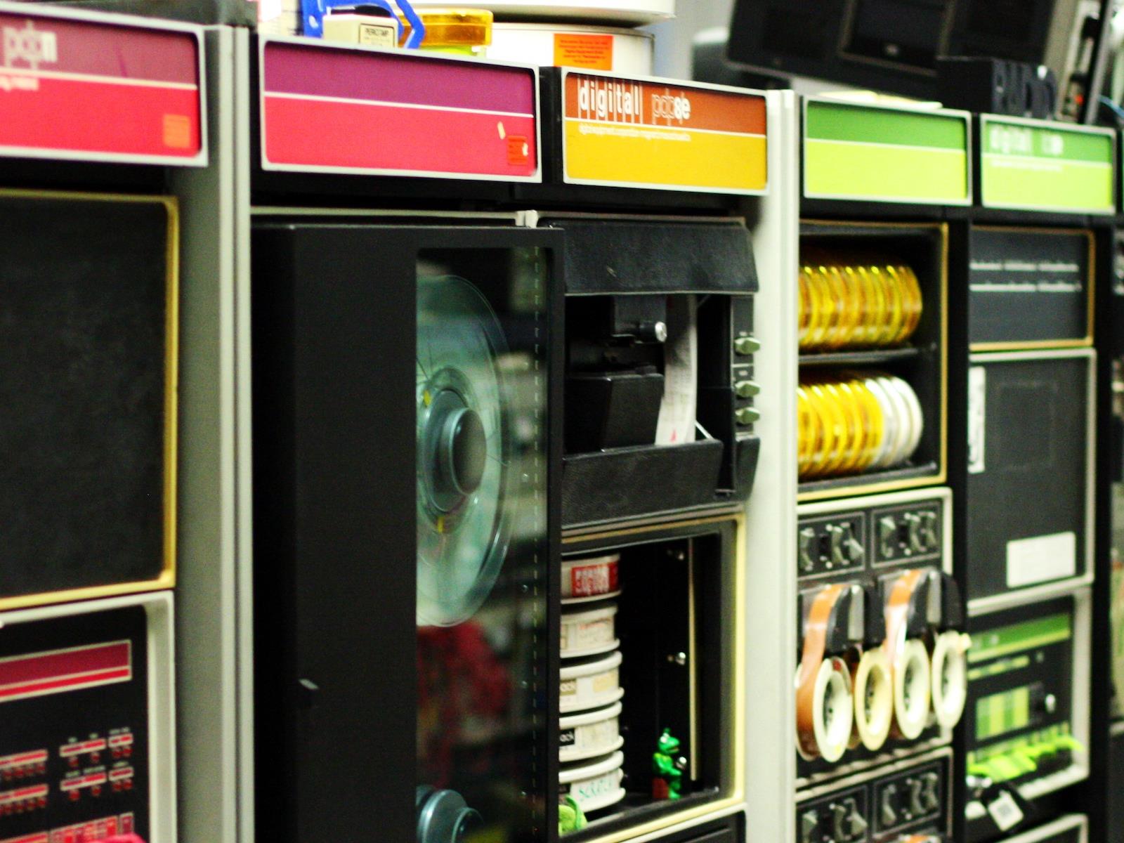 From 1976 To Today, Dhrystone Benchmarks Reveal How Far CPUs Have Come