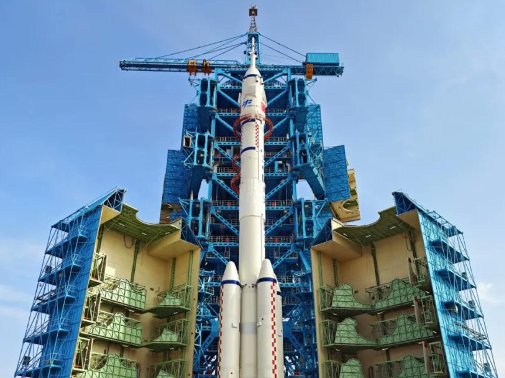 China Scrambles To Rescue Astronauts Stranded By Space Debris Crash