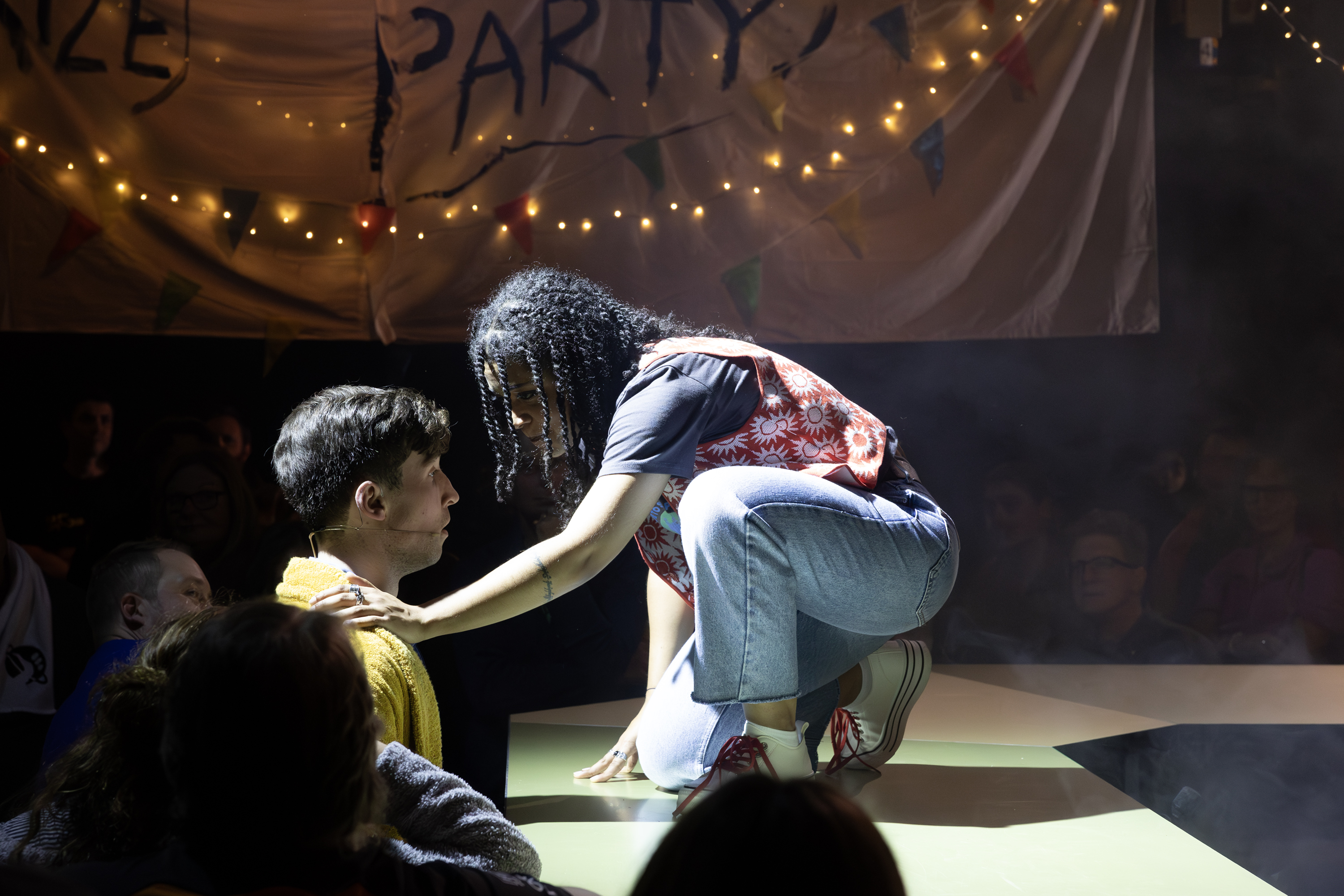 Fenchurch and Arthur lock eyes at the Horse and Groom.