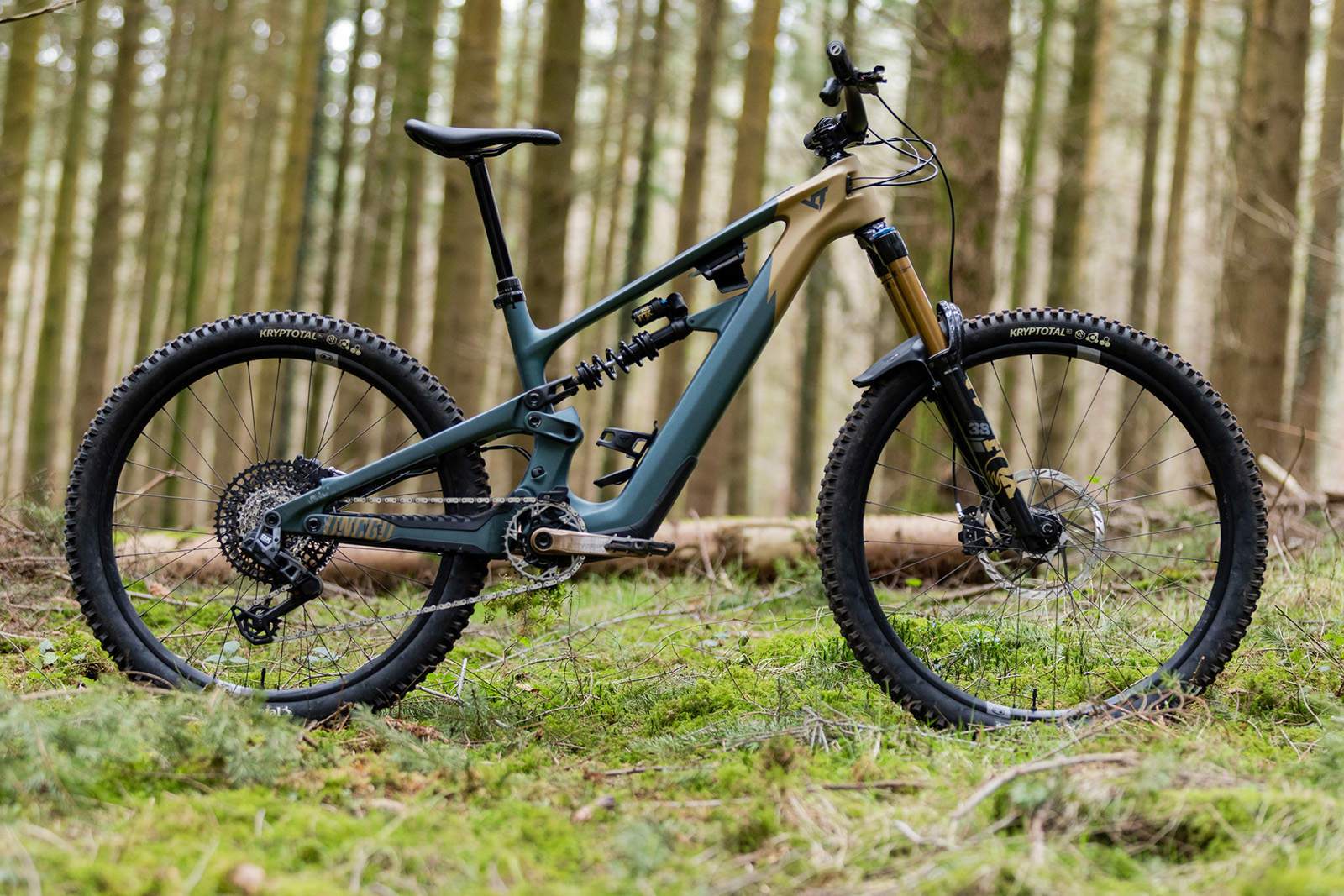 YT Decoy SN MX Core 4 full suspension mountain ebike