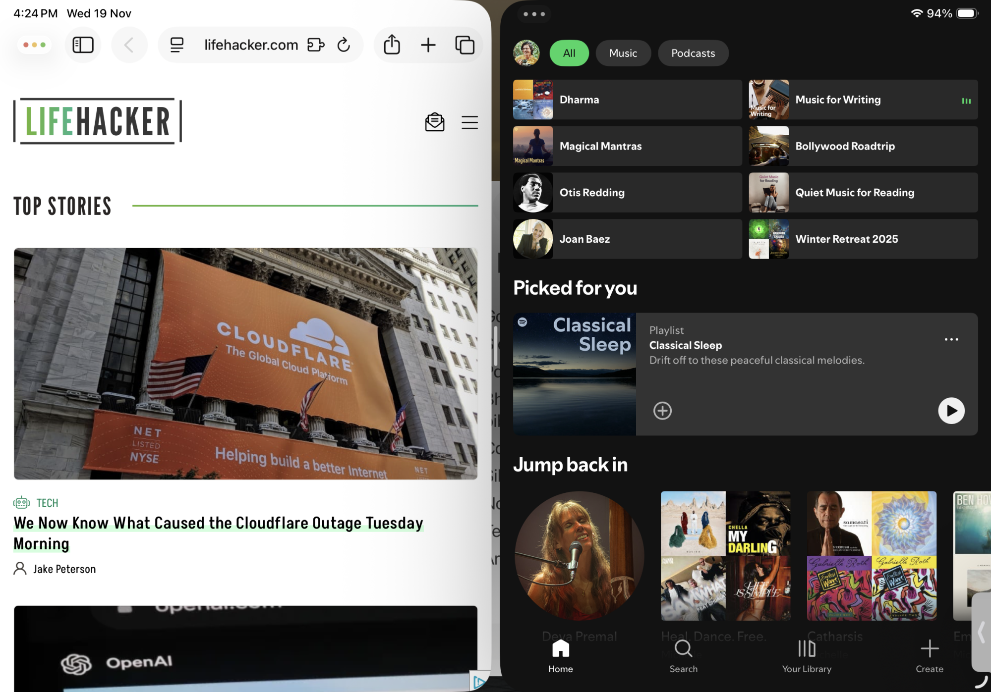 Two apps side by side in iPadOS 26.