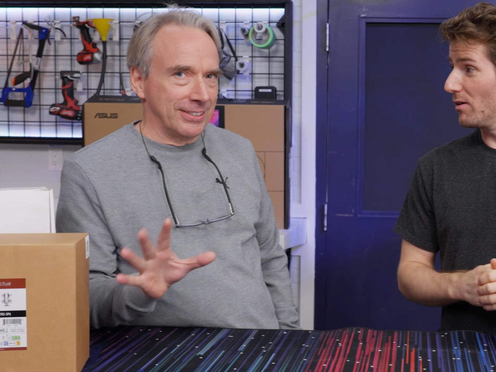 Linux Creator Linus Torvalds Defending Windows BSODs Wasn't On Our Bingo Card