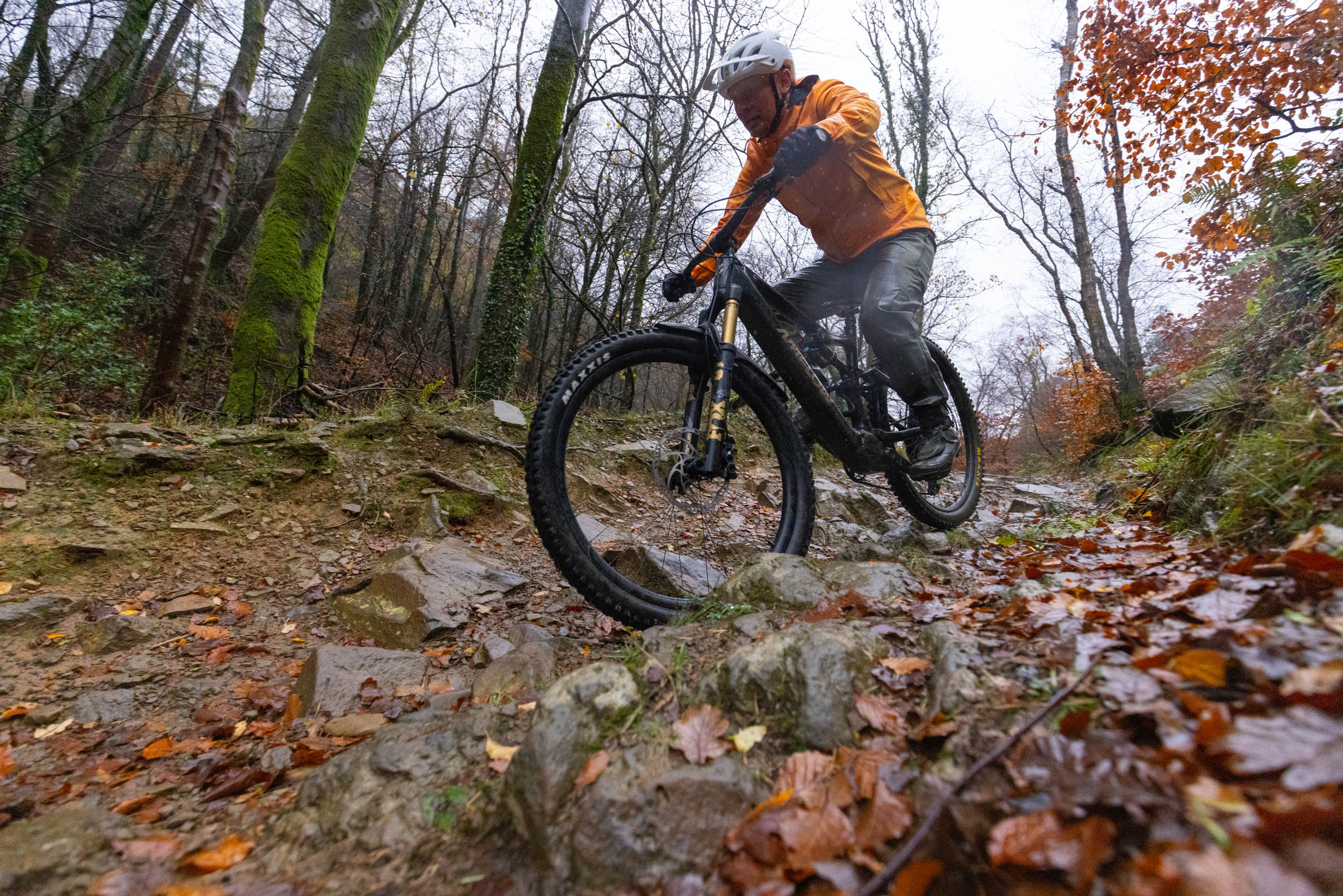 DJI Amflow electric mountain bike with DJI Avinox motor ridden by male mountain biker