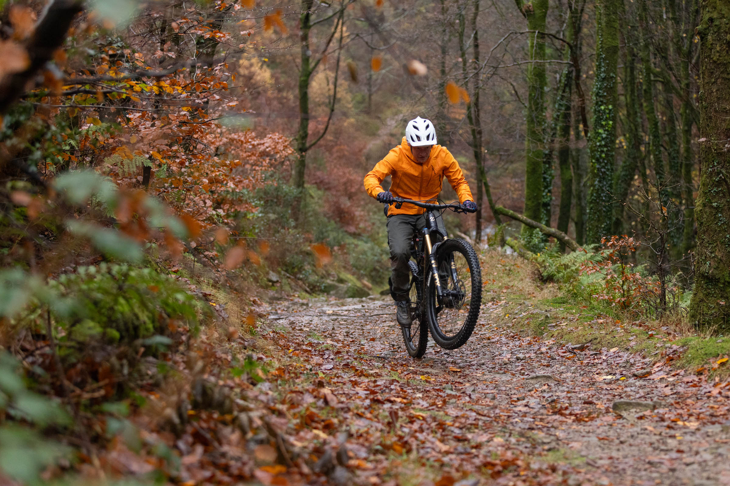 DJI Amflow electric mountain bike with DJI Avinox motor ridden by male mountain biker