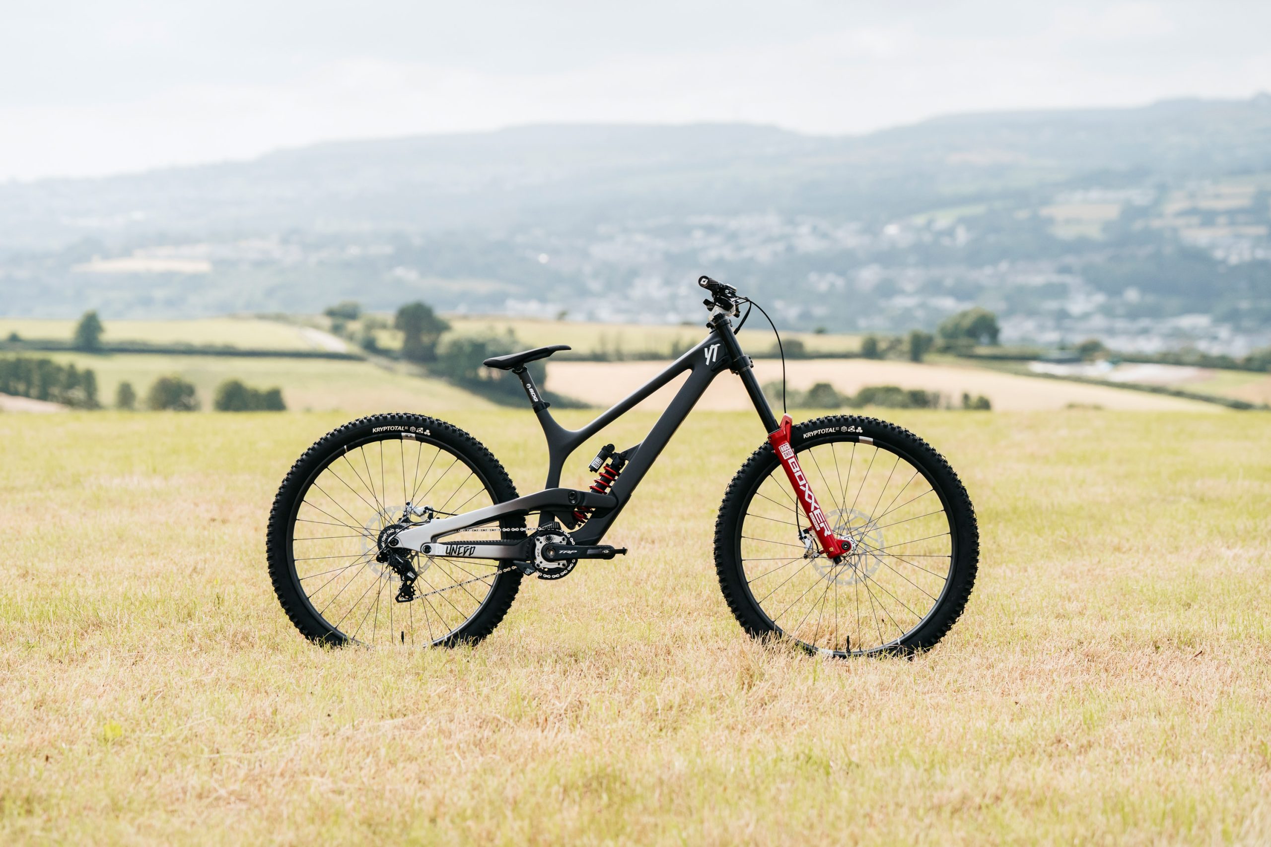 YT Tues Limited hero