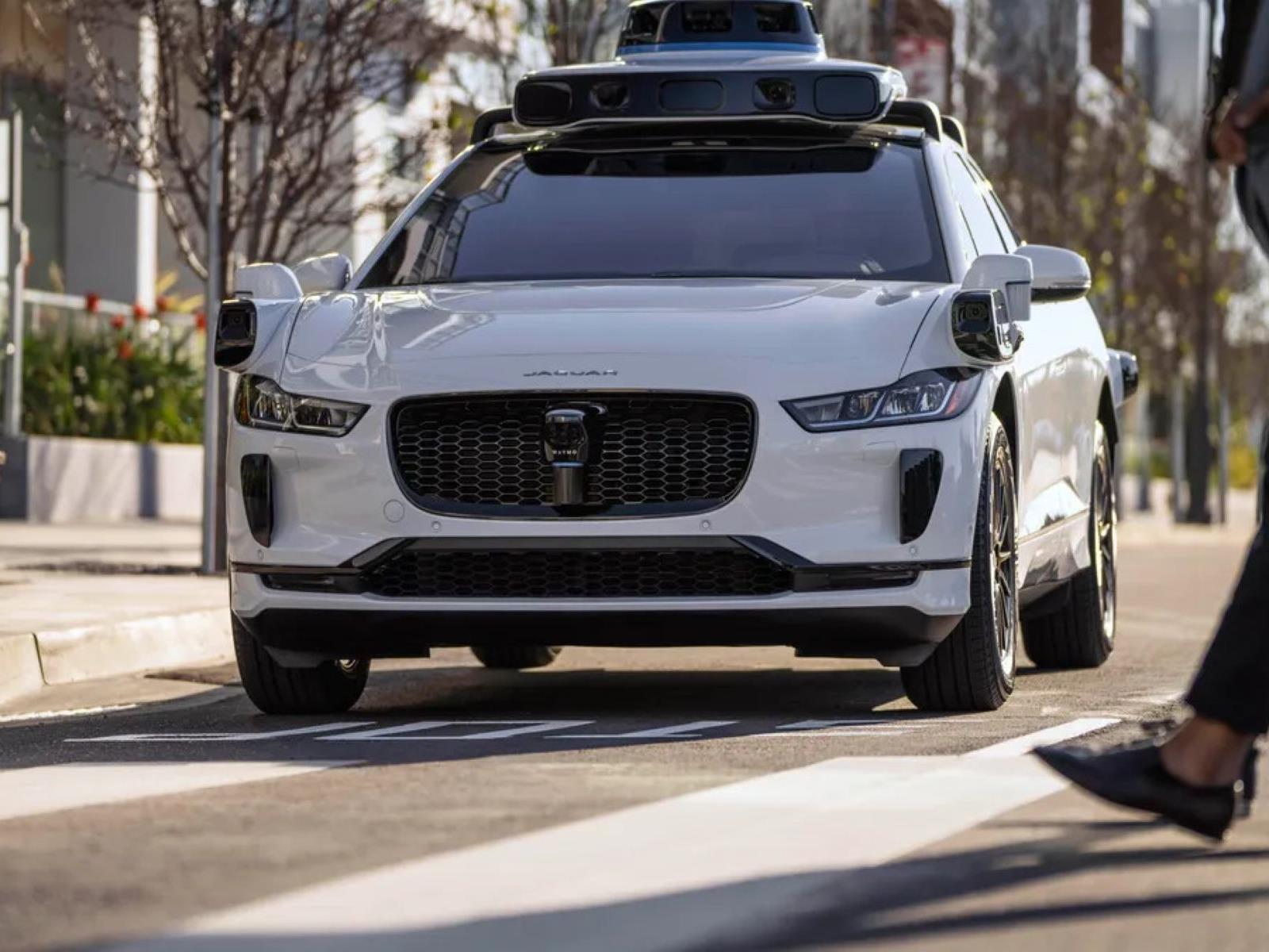 Waymo Robotaxi Hits Child Near School, Triggering Federal Probe