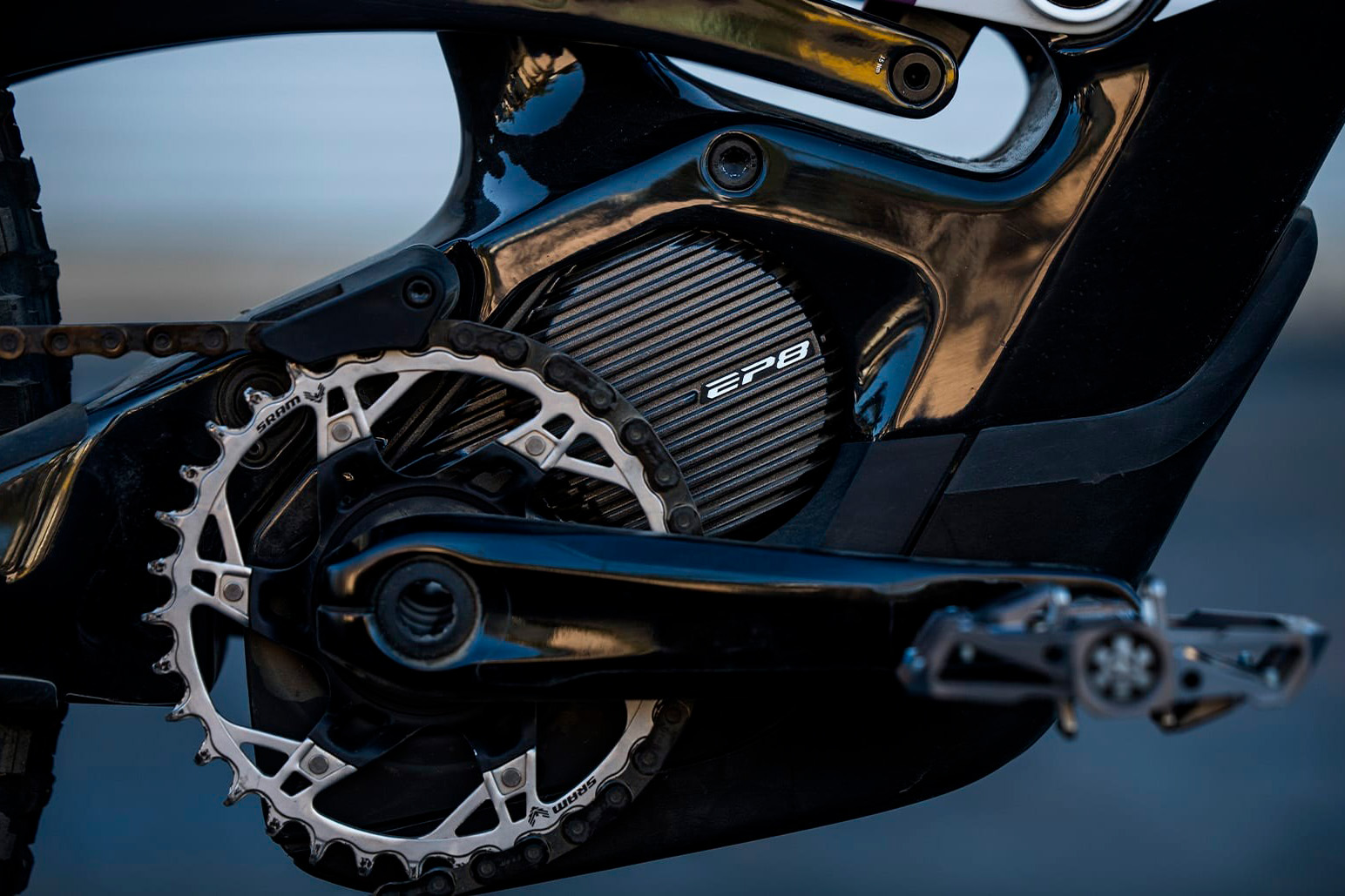 Canyon Torque:ON with Shimano EP8 motor