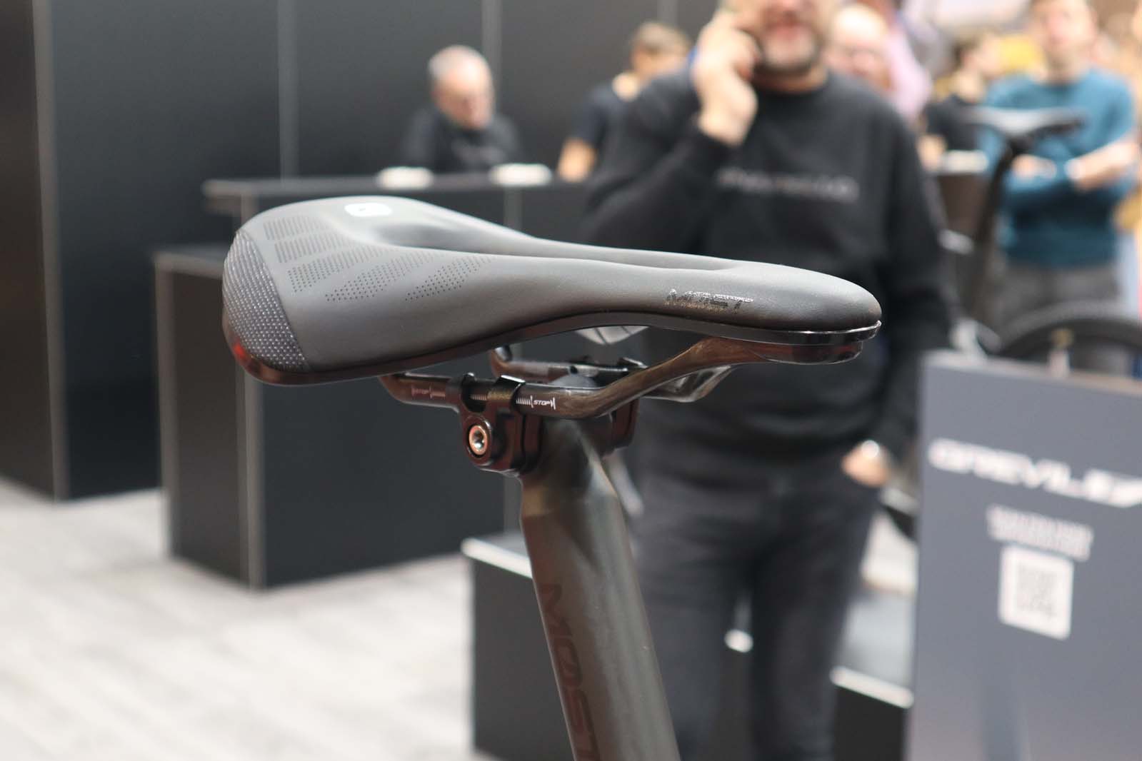 Pinarello Grevil MX Most saddle close up.