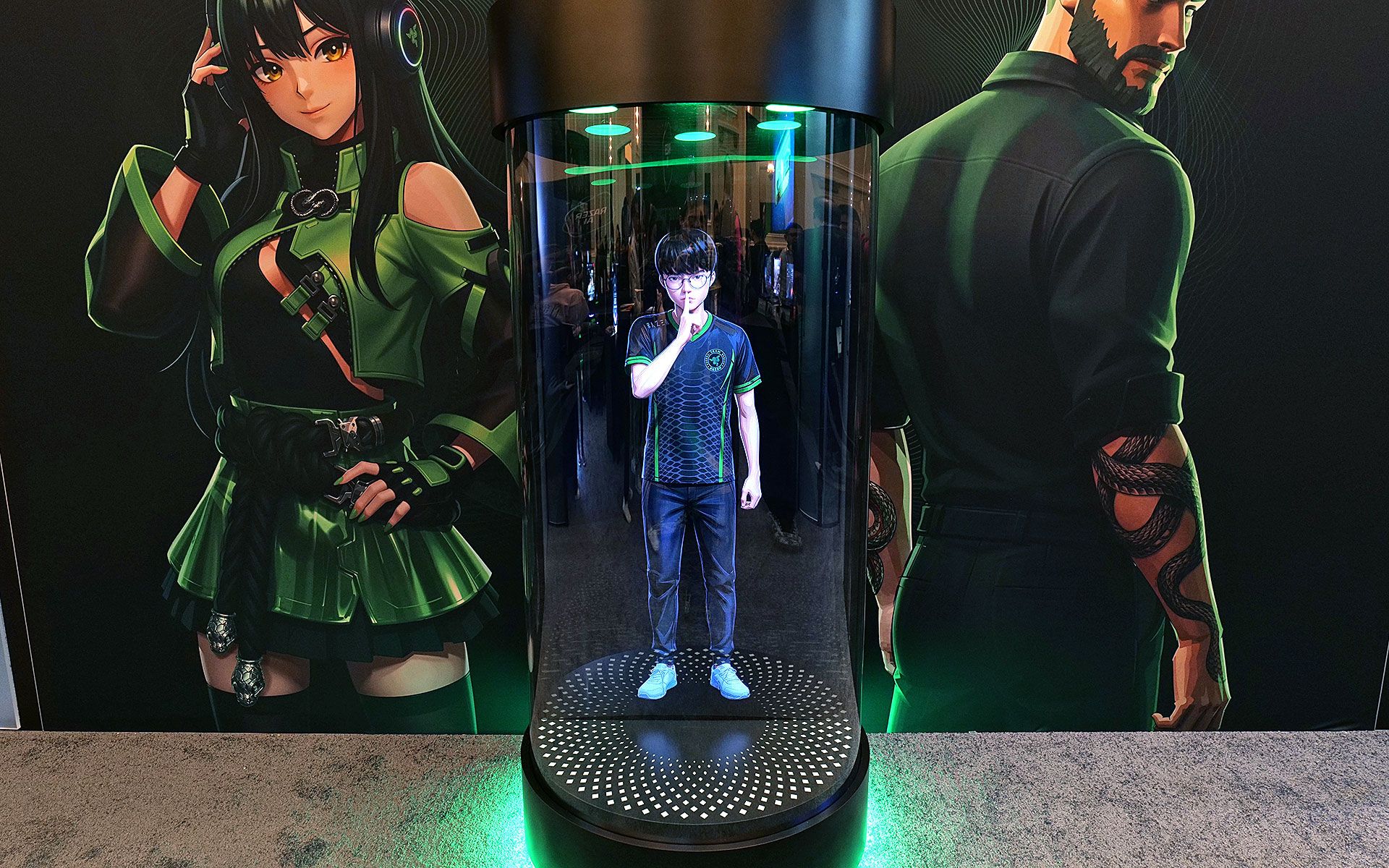 Faker's avatar was only viewable in this nearly life-size mock up. 