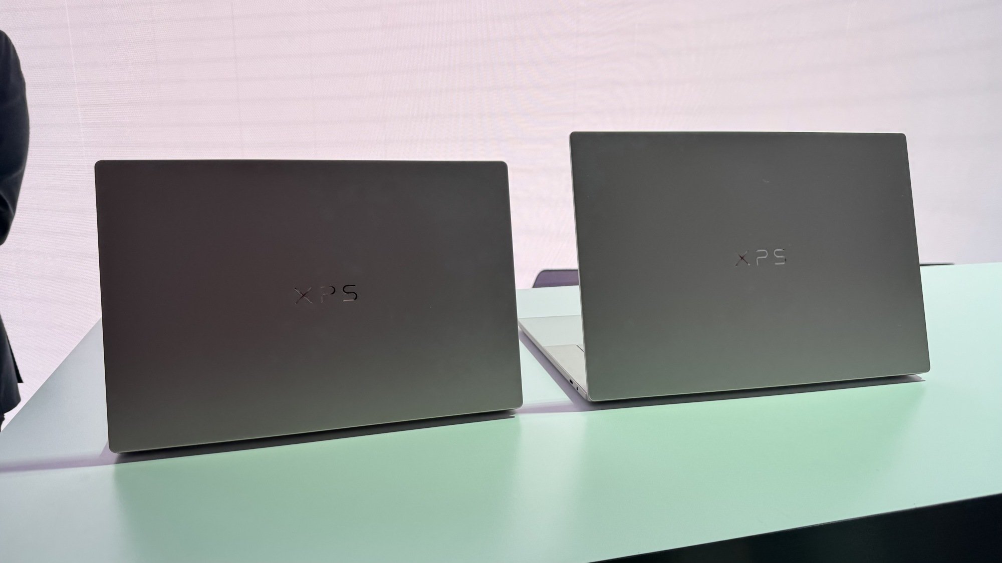 New Dell XPS 14 (left) and Dell XPS 16 (right)