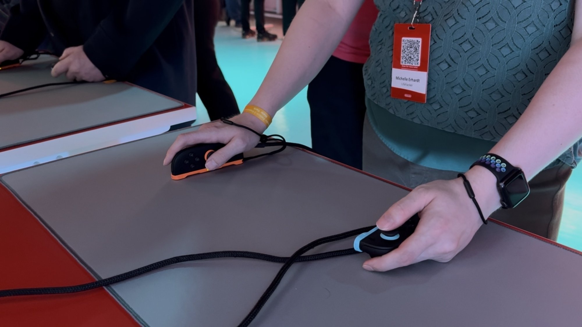 The author playing a game with Nintendo Switch 2 mouse controls at a Nintendo event