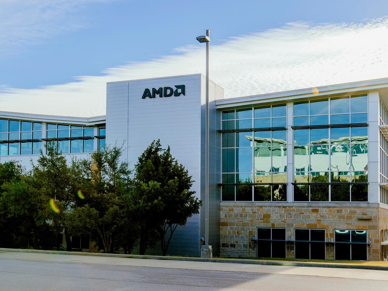 AMD Posts Record Revenue As Data Center AI Demand Surges 39%