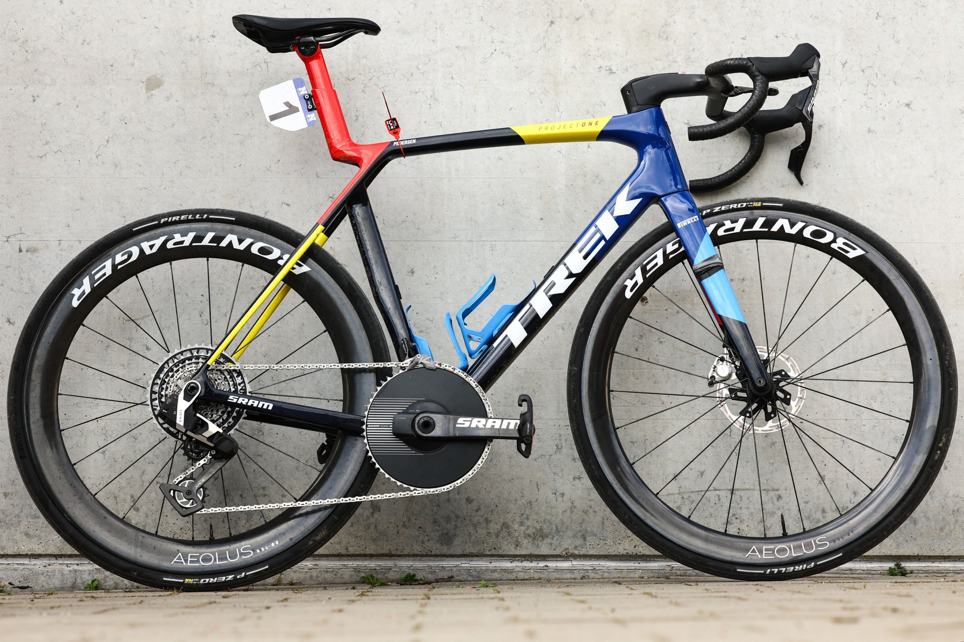 Mads Pedersen's Trek Madone with SRAM XPLR gearing for Gent-Wevelgem 2025