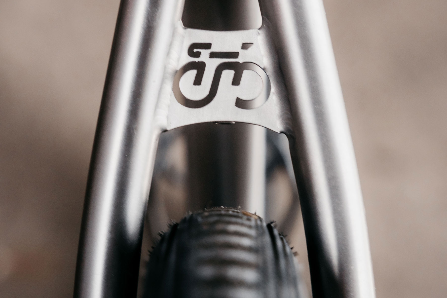 Corsa Pévèle seat stay bridge