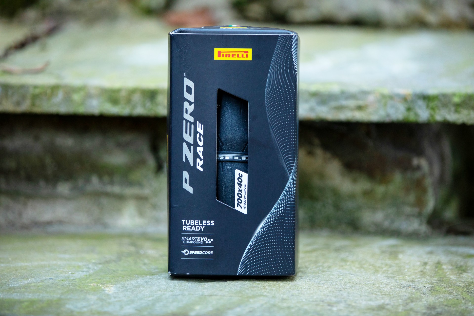 40mm Pirelli P Zero Race TLR