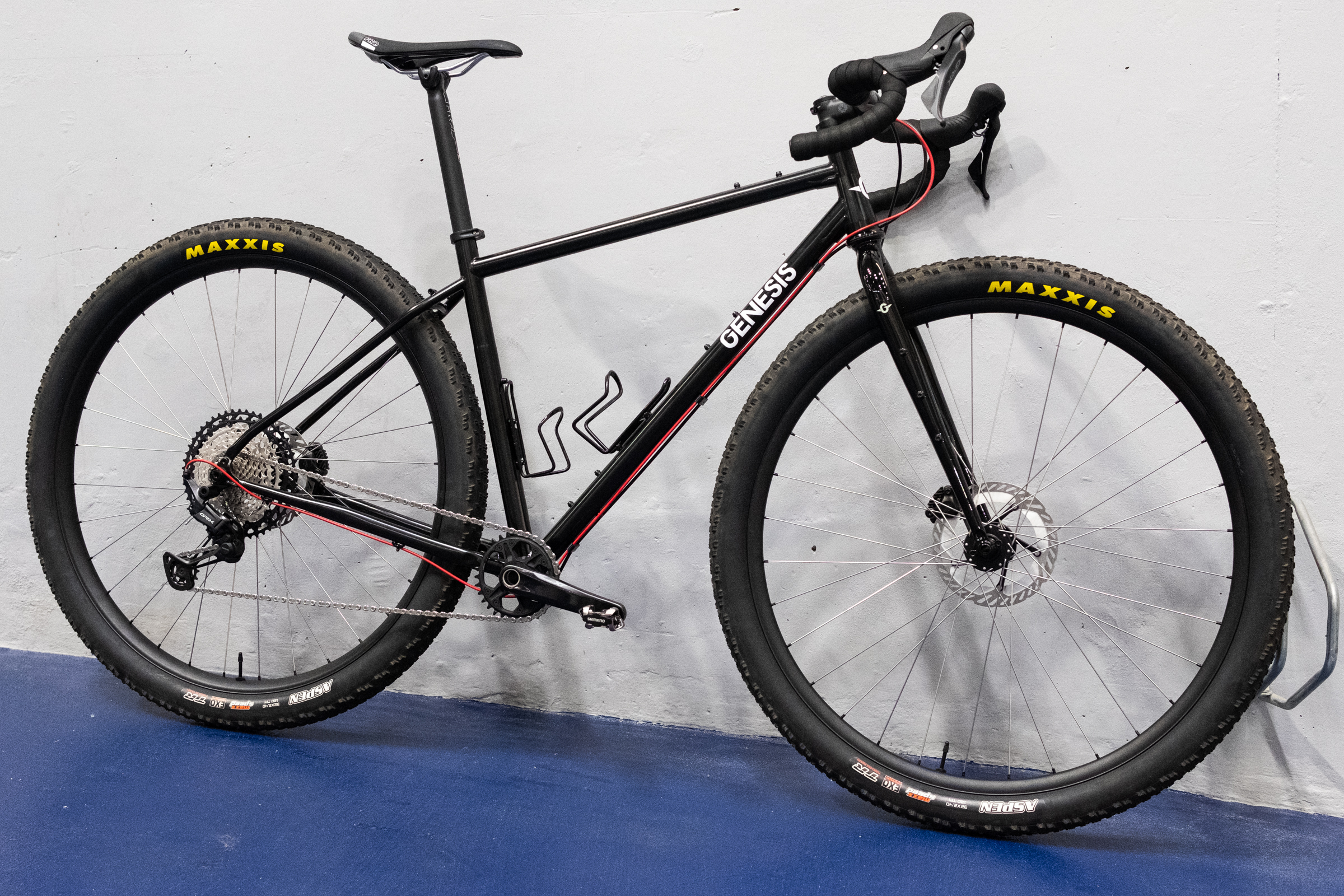 Genesis prototype 32in gravel bike – profile shot