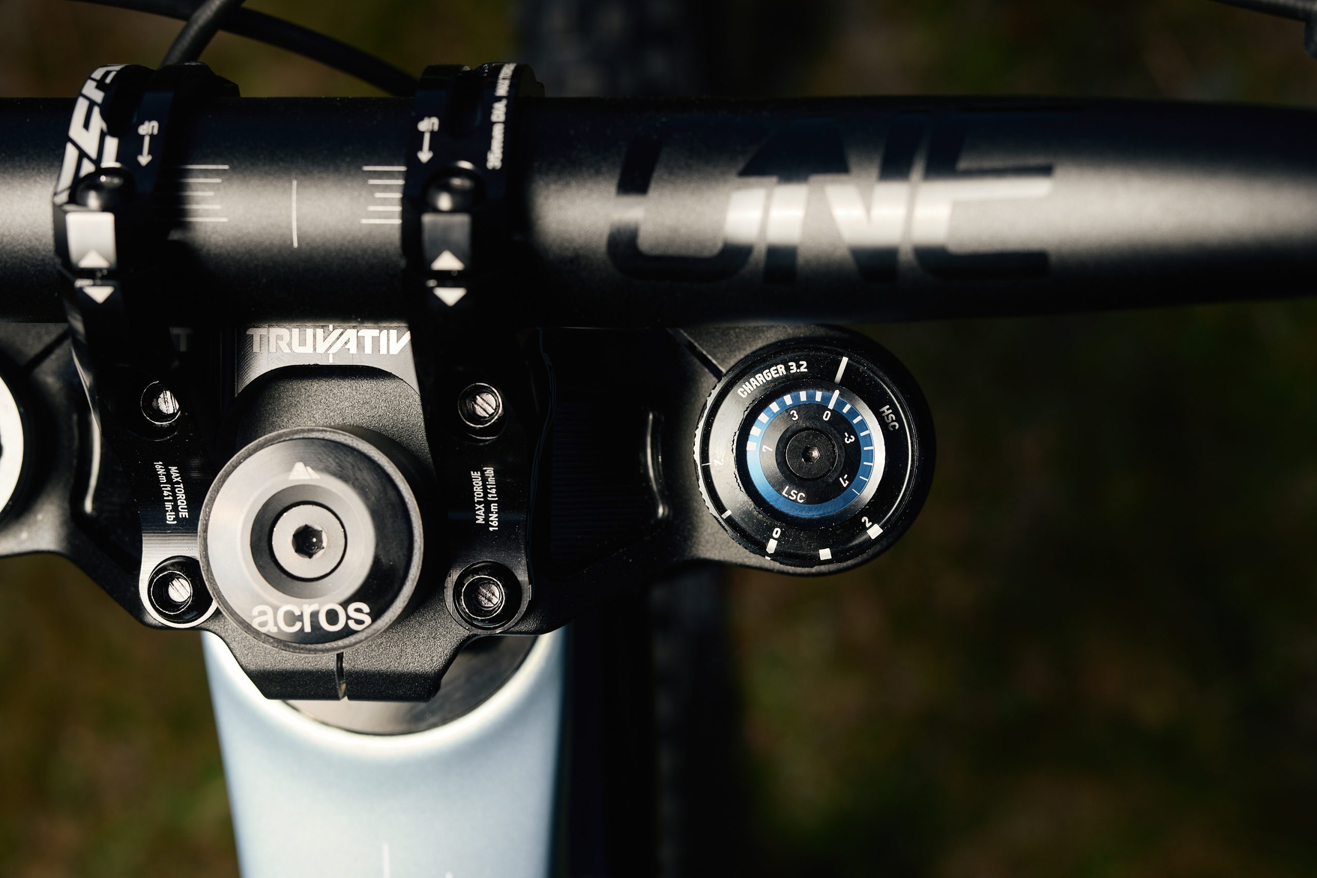 Close up shot showing the new damping dials on the RockShox Boxxer Charger 3.2 damper.
