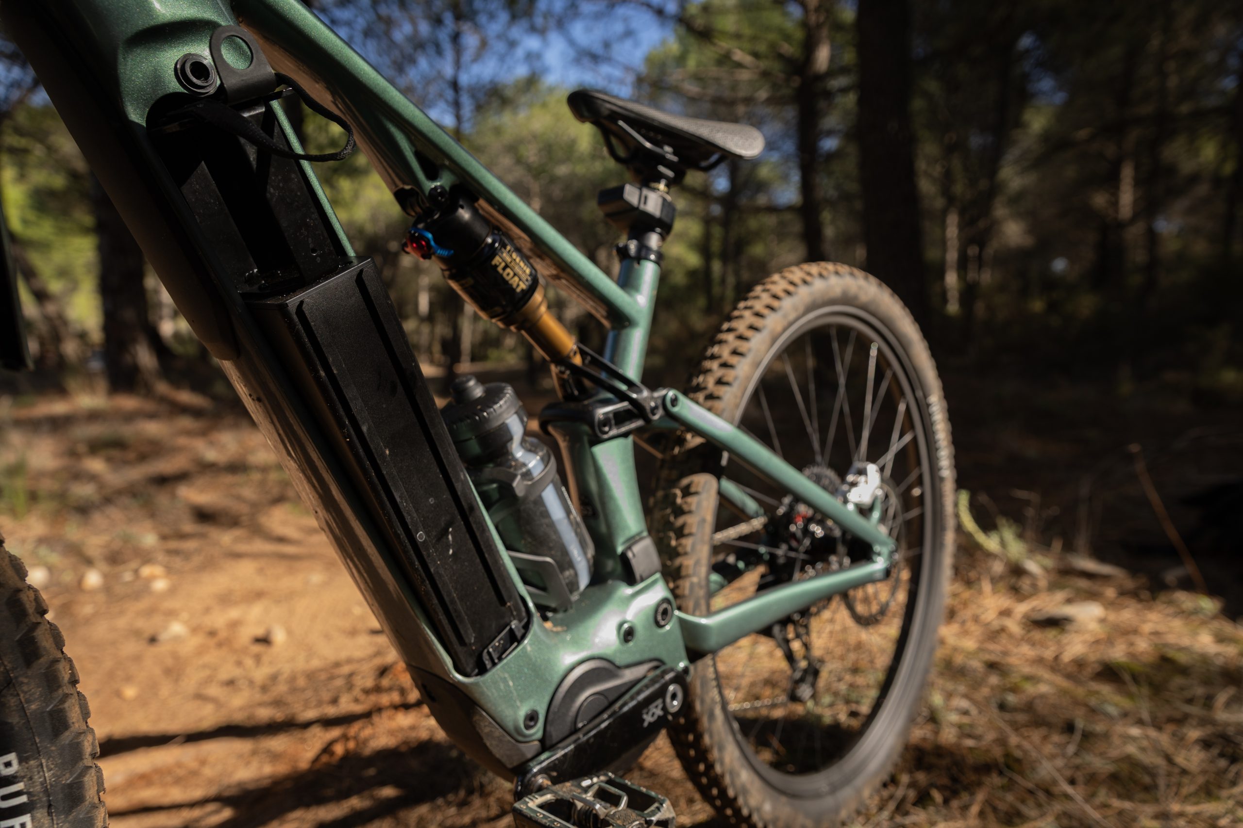 Specialized Levo R with 600Wh battery showing after side-door is opened up in down tube.