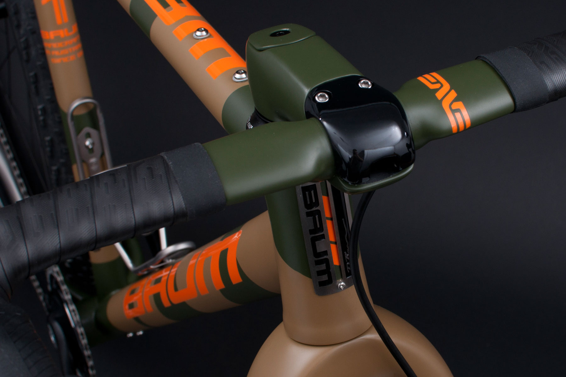 Baum DBM 32 Enve cockpit