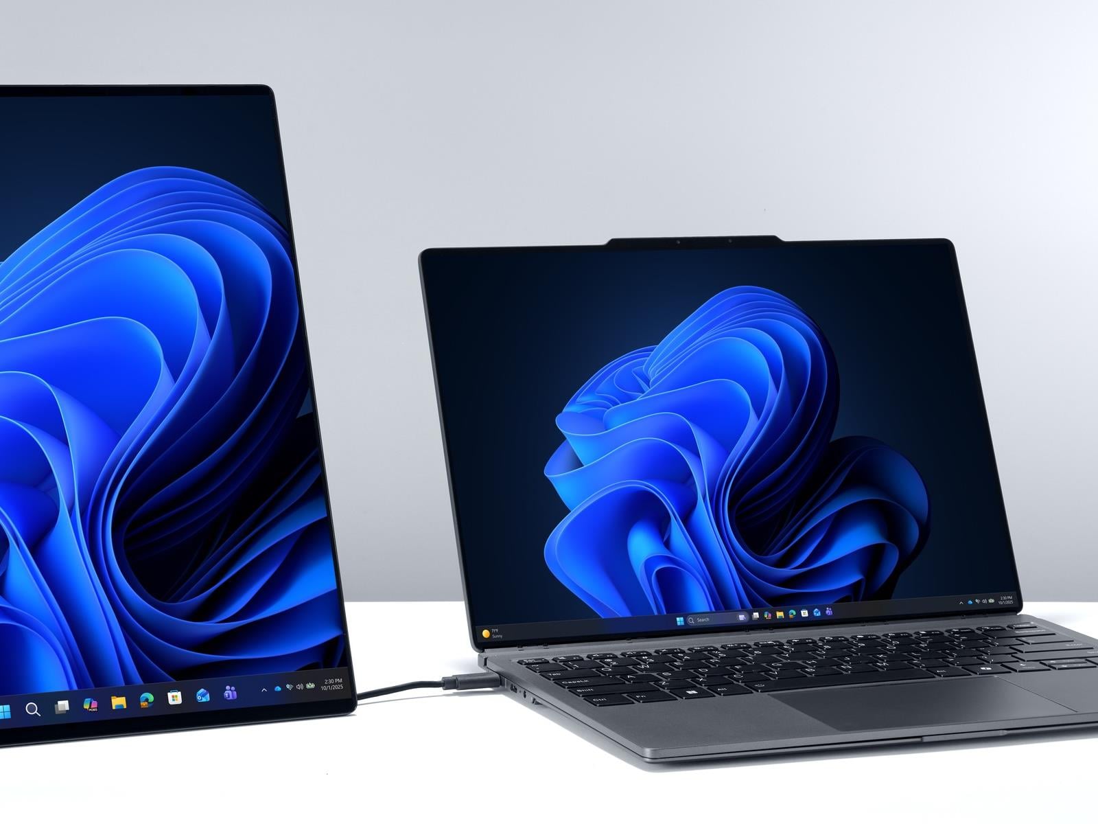 Lenovo Unveils An Army of Copilot+ Thinkpads, ThinkBooks, and More At MWC 2026