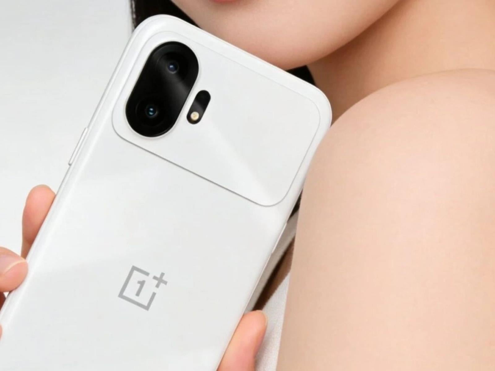 OnePlus 15T's Official Battery Spec Surges Past Galaxy S26 Ultra And iPhone 17 Pro Max