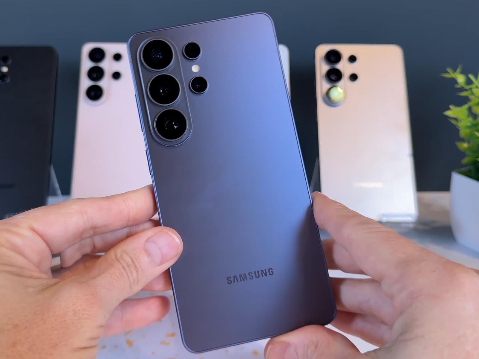 Samsung Galaxy S26 Ultra 512GB Drops To $1299, Trade‑In Cuts It To $399 At Best Buy