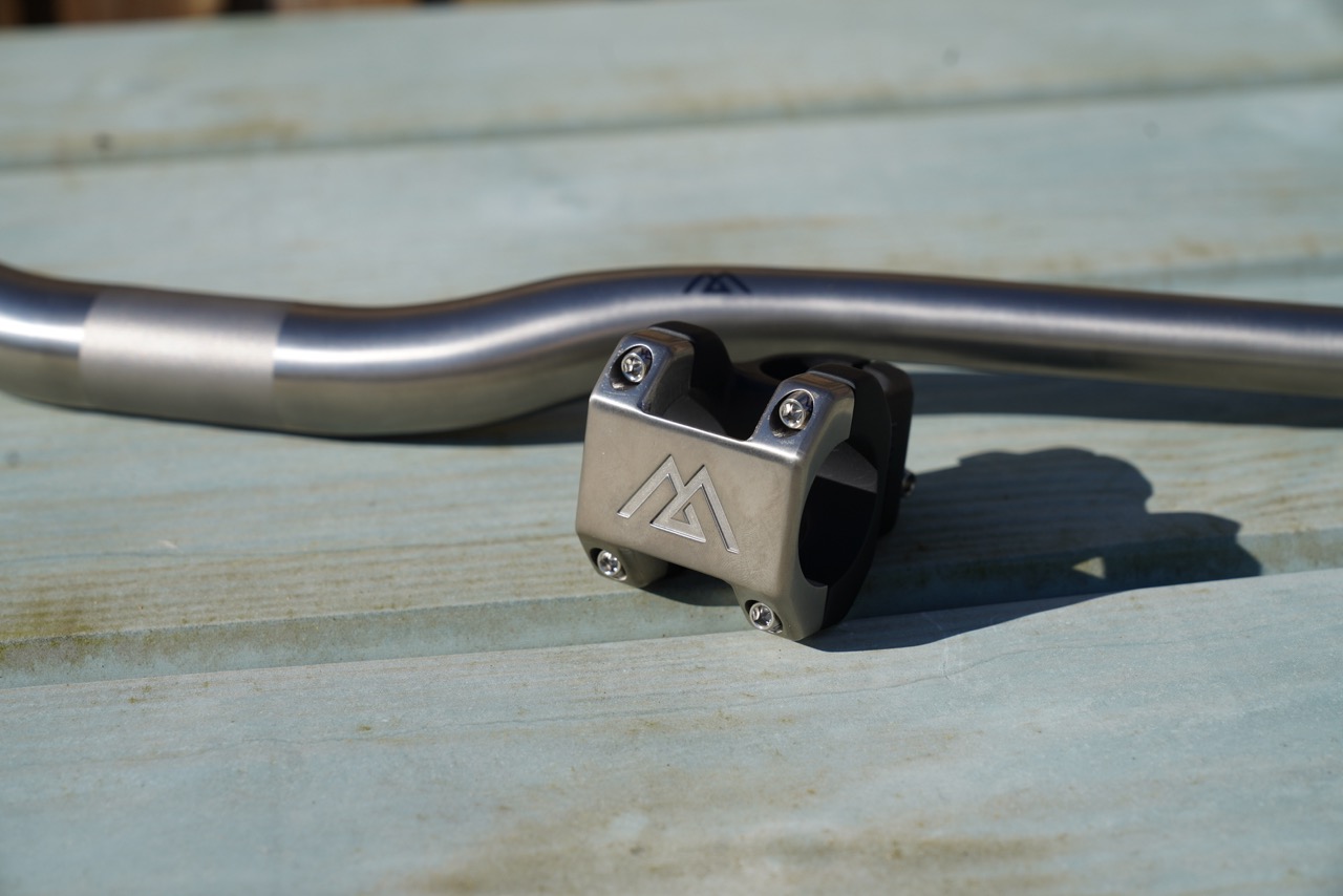Berm Cycles Roam handlebar and RAD2 stem
