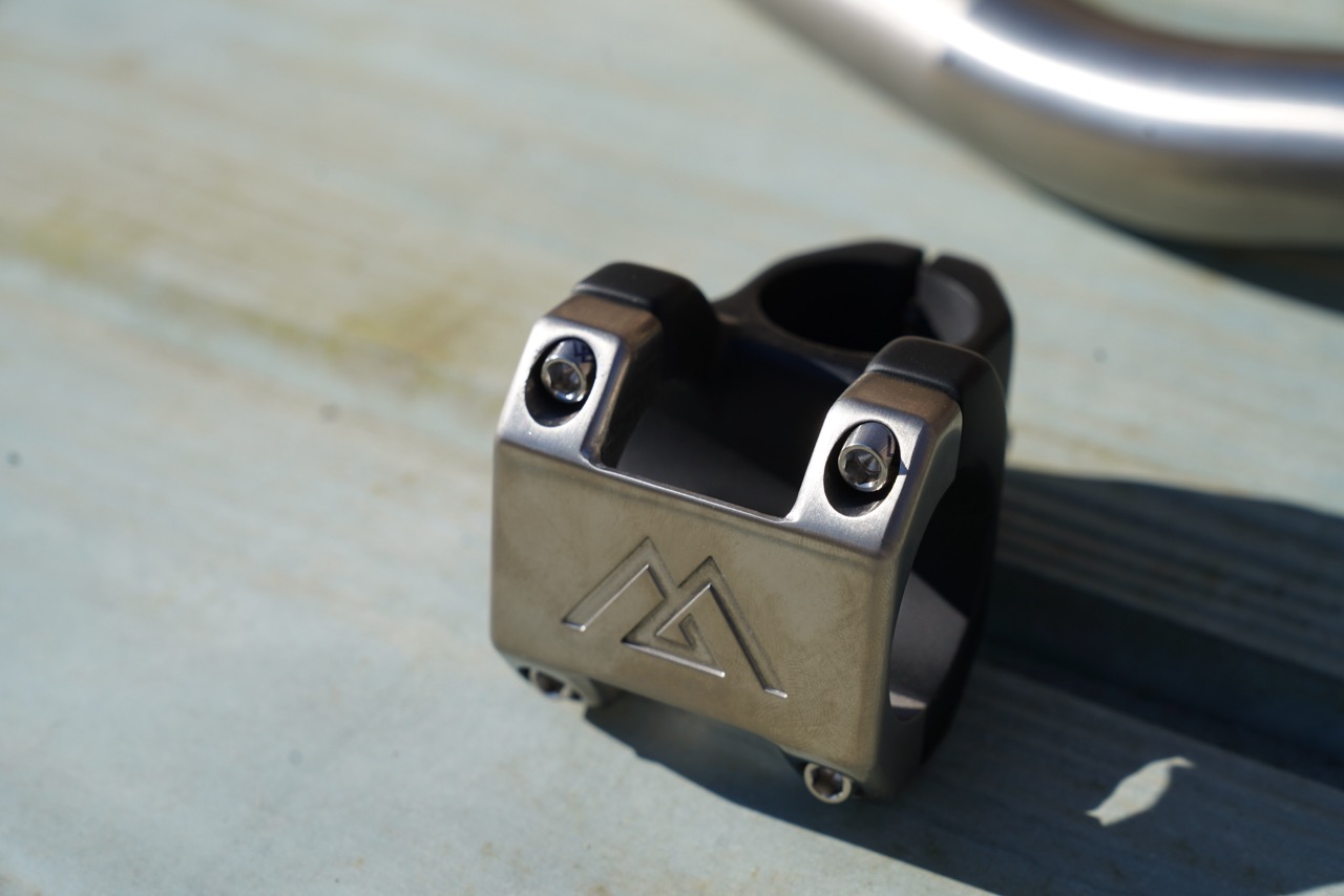 Berm Cycles Roam handlebar and RAD2 stem