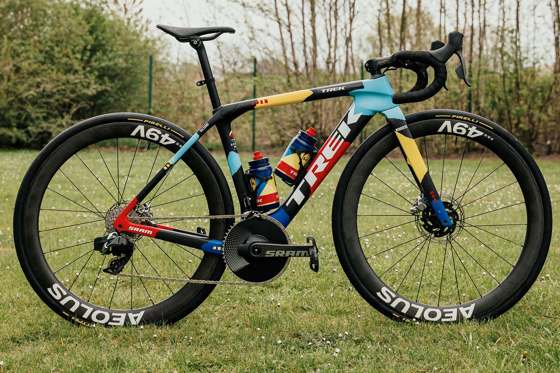 Elisa Balsamo's 2024 Paris-Roubaix Trek Domane SLR