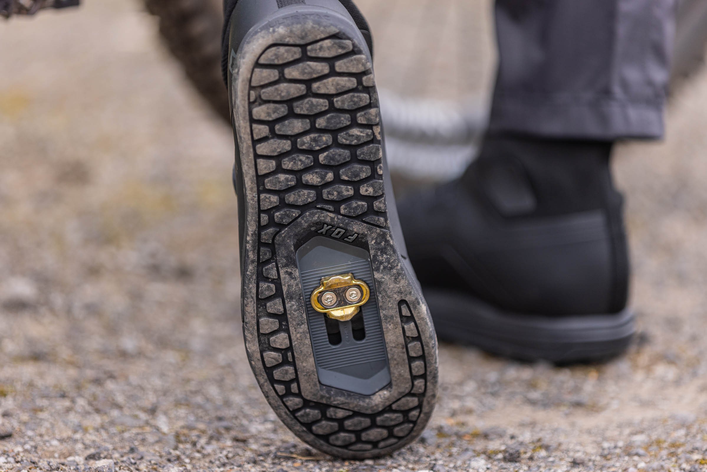 Picture showing Fox Union BOA All Weather shoes outsole in full, including the treads and cleat pocket.