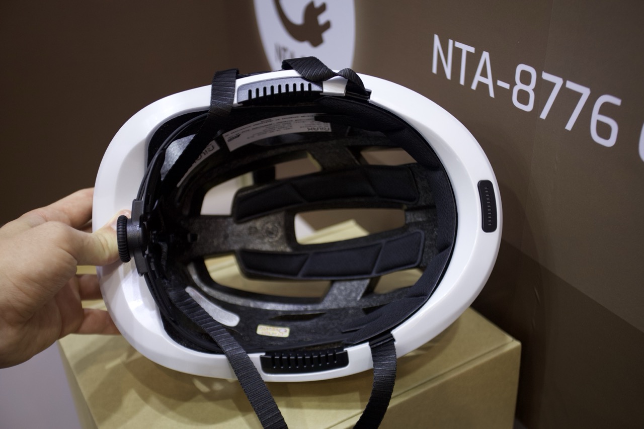 Rilax RU-1 Pro smart helmet