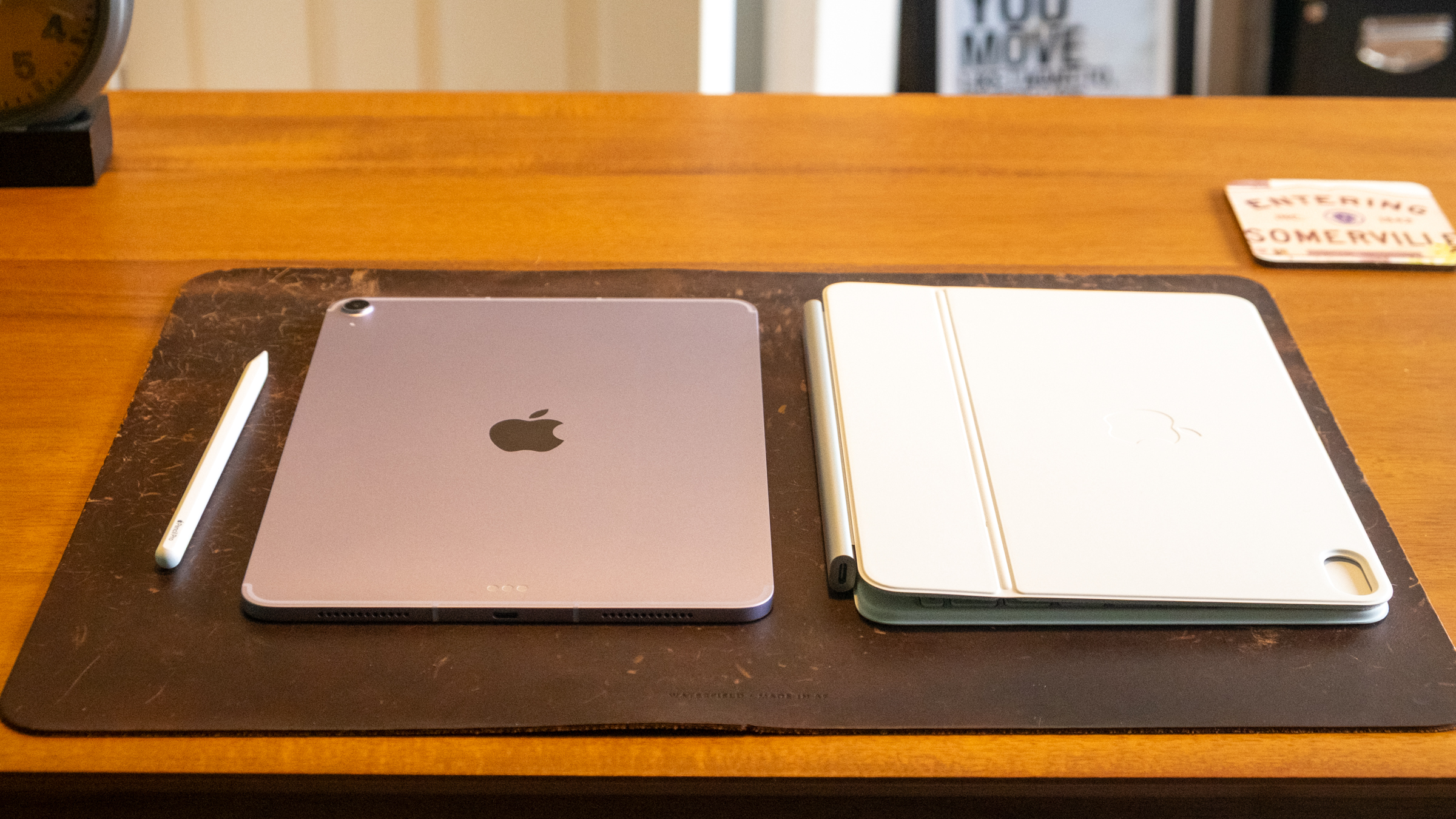 Apple's iPad Air M4, Apple Pencil Pro and Magic Keyboard.