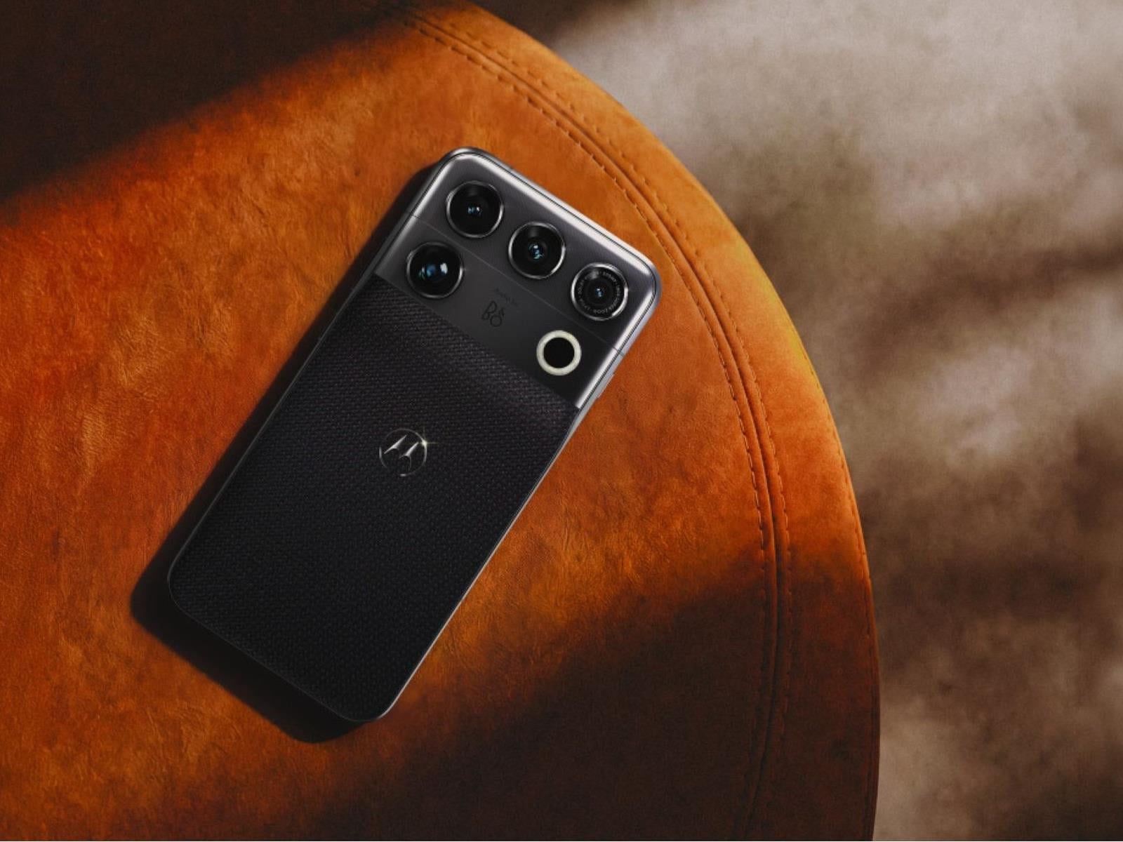 Motorola Signature 27 Taps Snapdragon 8 Elite Extreme Gen 6 To Take On Galaxy Flagships