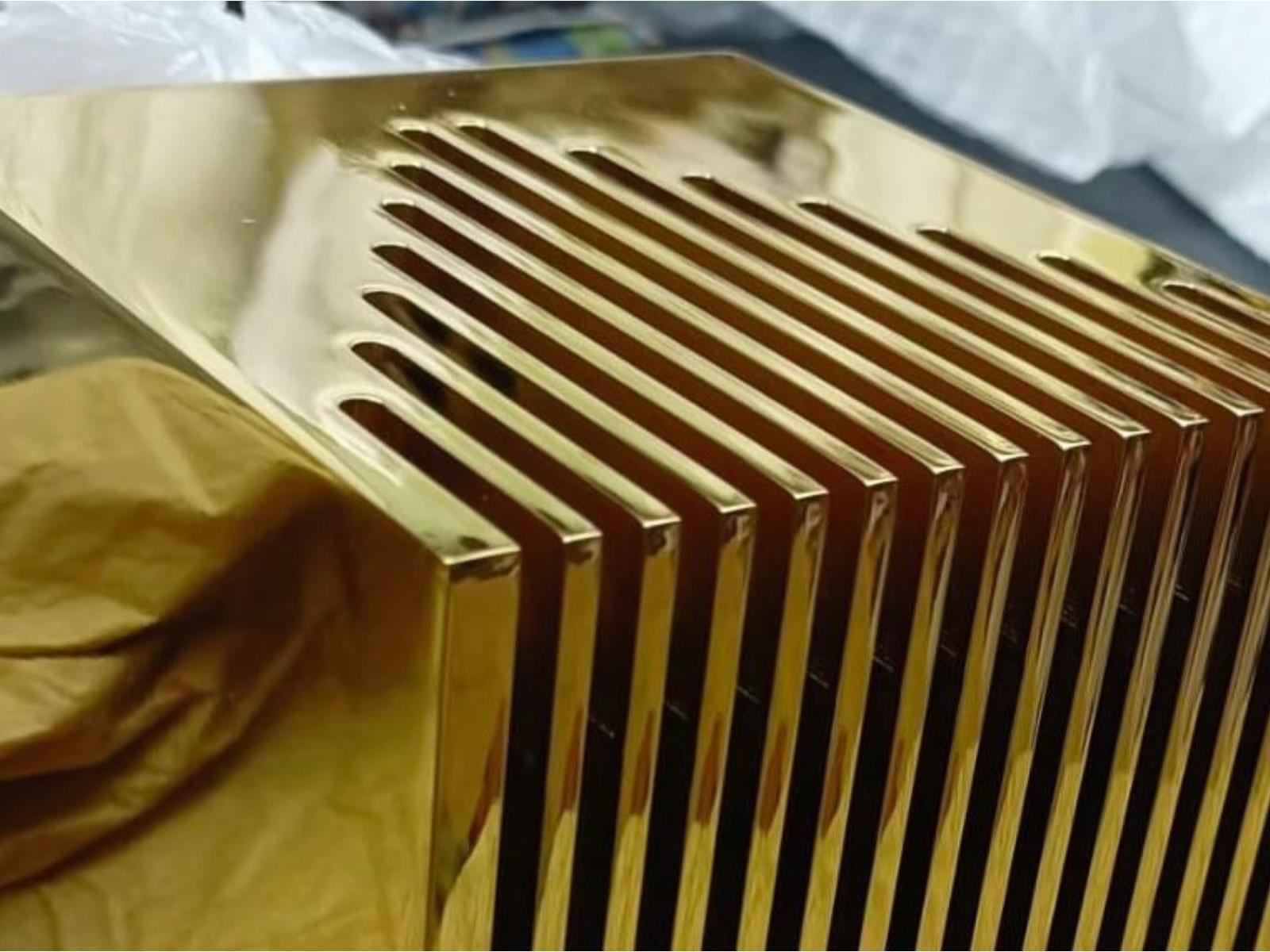 This $1.7 Million Solid Gold Fanless PC Is The Ultimate Flex
